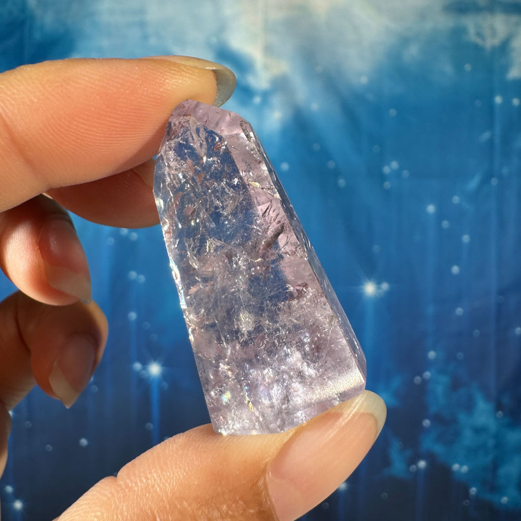 Amethyst Mini Point – 0.019 kg