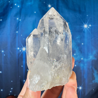 Clear quartz twin cluster - 1 7/8" × 1 1/2" × 3 1/8" - 6.5 oz - self-healed base