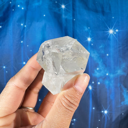 Clear quartz twin cluster - 1 7/8" × 1 1/2" × 3 1/8" - 6.5 oz - self-healed base