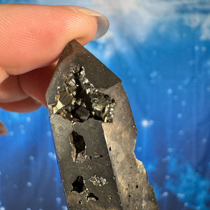 Pyrite Point – 0.105 kg