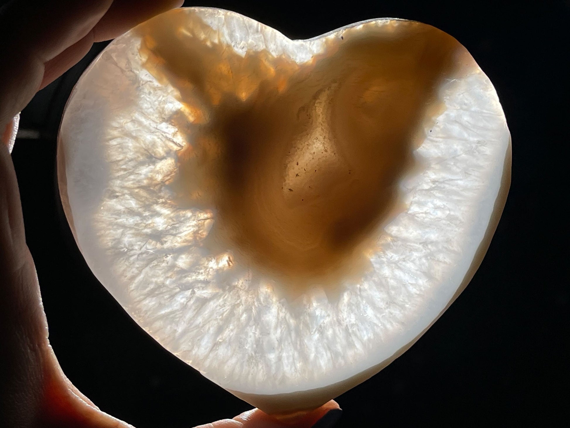 Druzy Agate heart carving | 4 1/4" long | 235 grams | Agate with Quartz | stand included