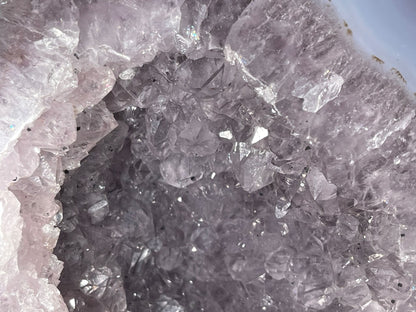 XL Agate Geode | 6" long | 1.520 kilograms | NO PAIR | mini rainbows | Dendrite inclusions