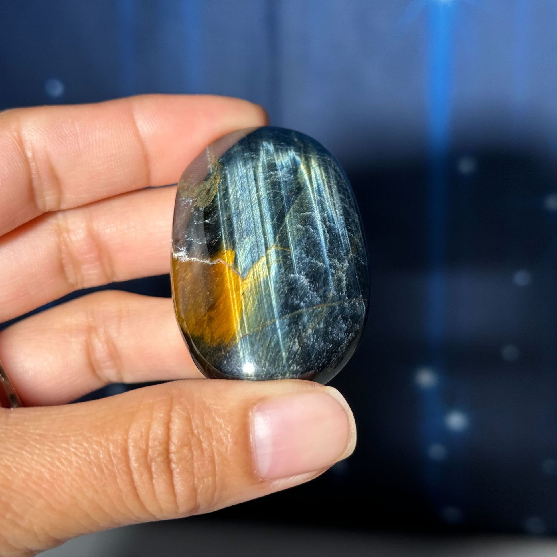 Blue Tiger's Eye Palm Stone | 2 1/8" long | 48 grams | flashy blue