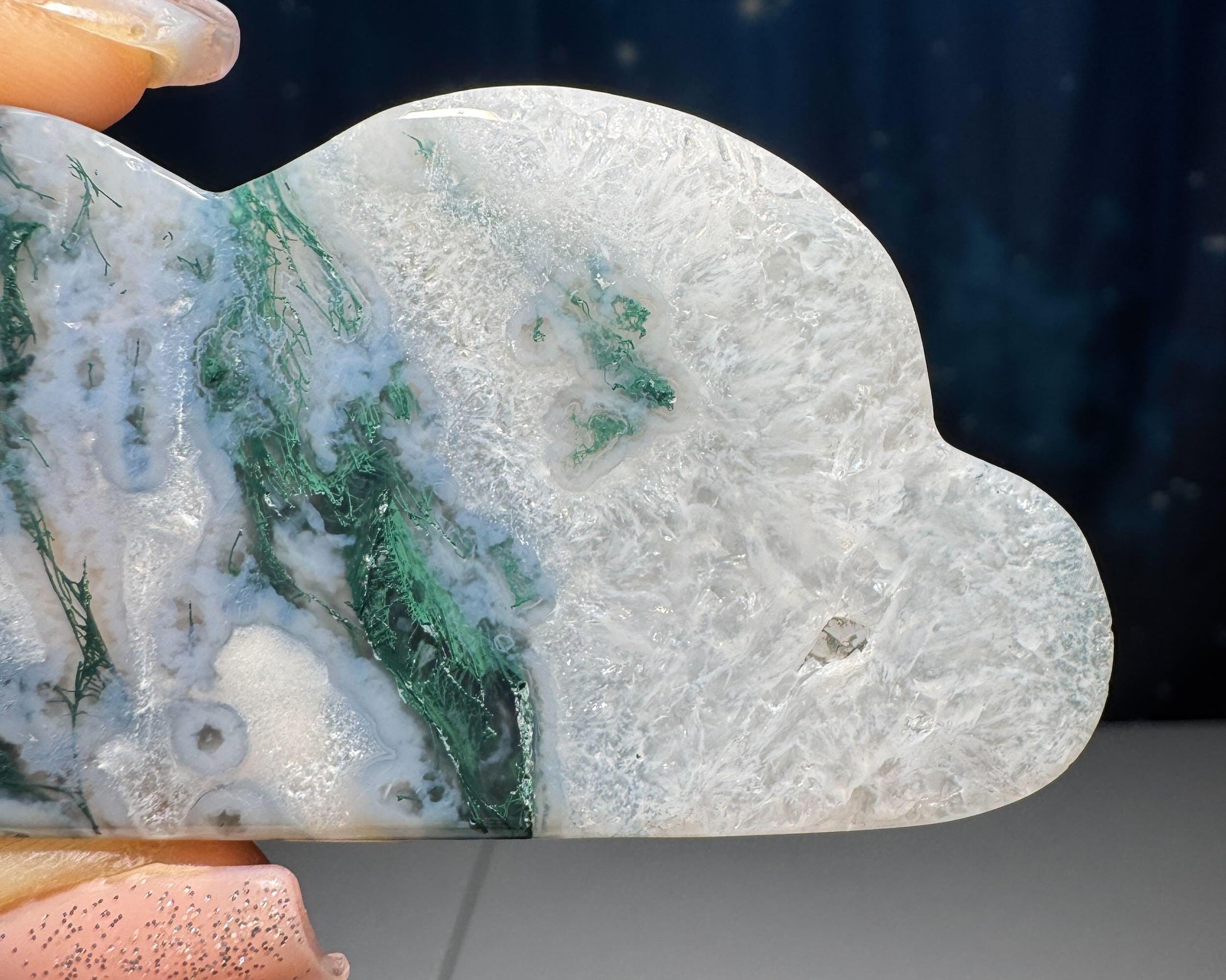 Moss Agate cloud | 3 3/4” long | 93 grams | DOES self-stand
