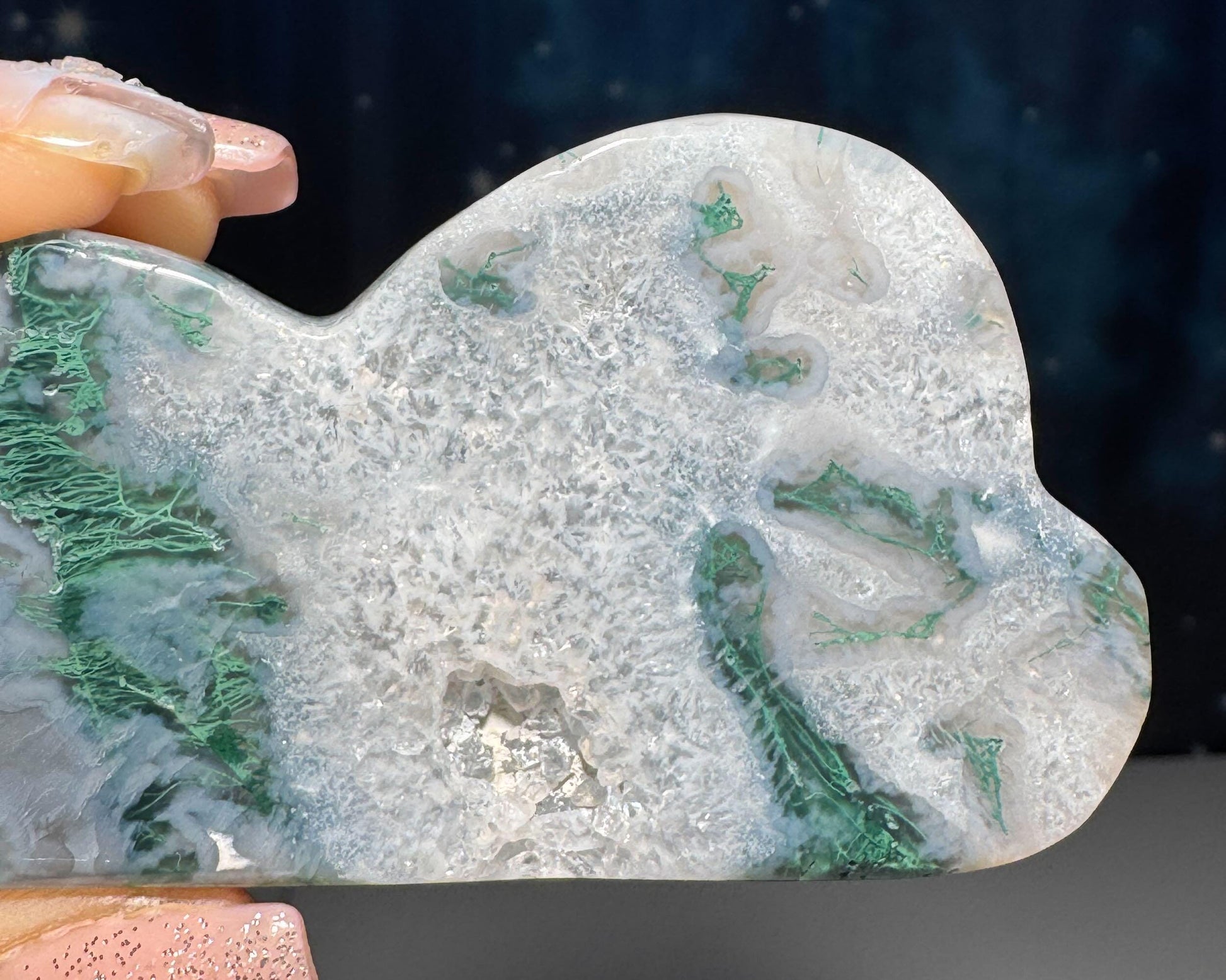 Moss Agate cloud | 3 3/4” long | 99 grams | DOES self-stand