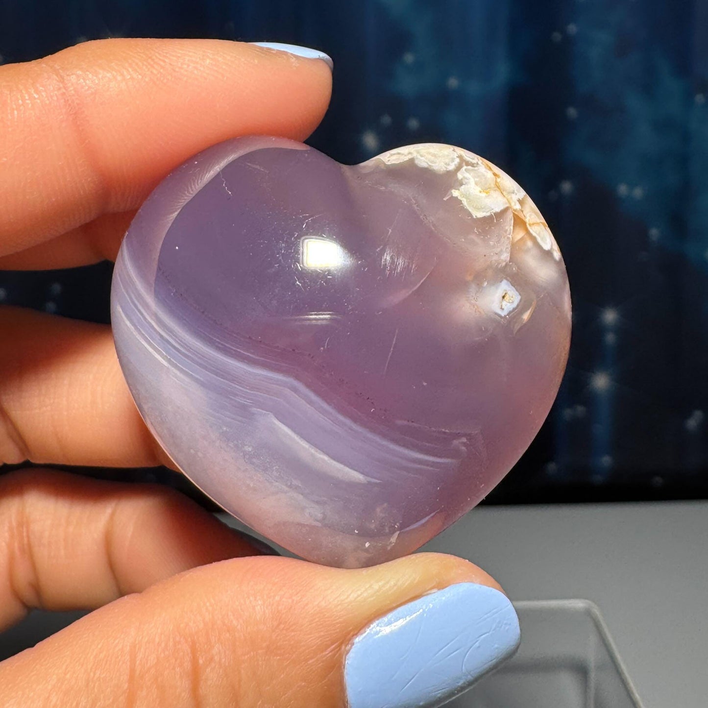 mini Agate heart | 1 5/8" wide | 46 grams | stand included