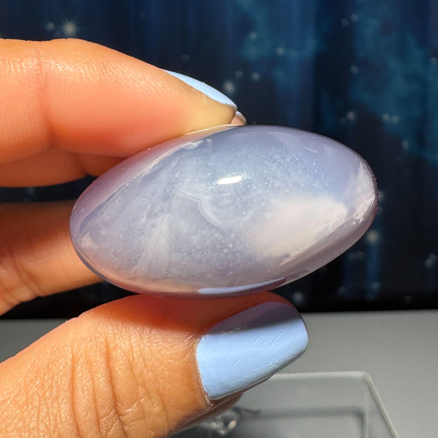 mini Agate heart | 1 5/8" wide | 46 grams | stand included