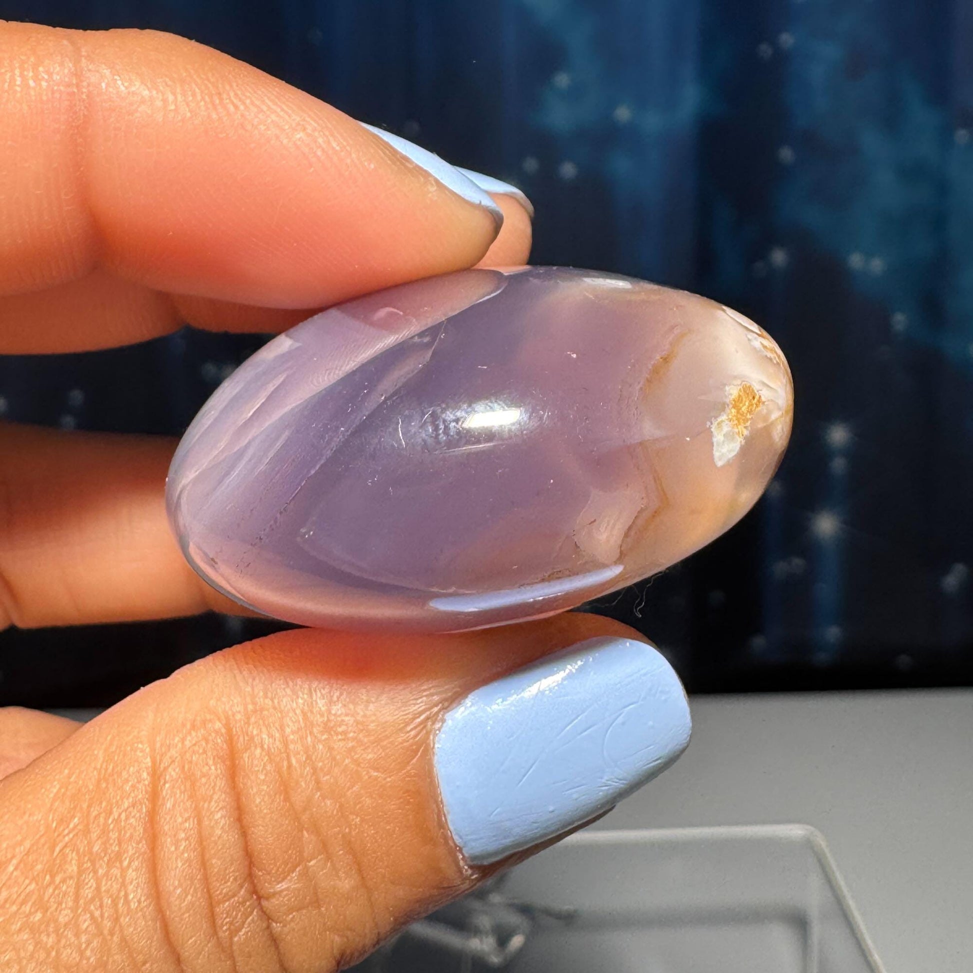 mini Agate heart | 1 5/8" wide | 46 grams | stand included