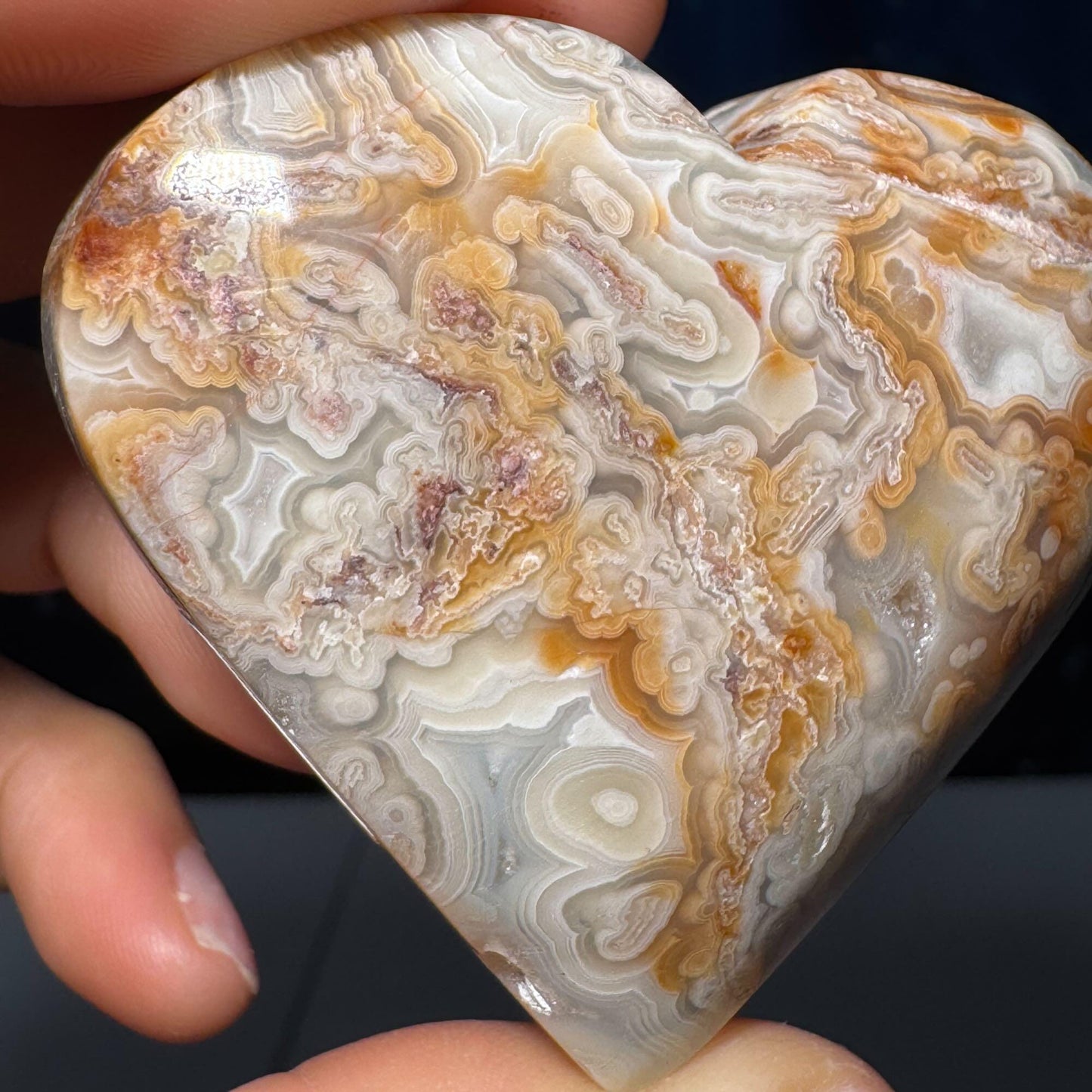 Mexico Crazy Lace Agate heart | 2 1/4" wide | 82 grams | self-standing