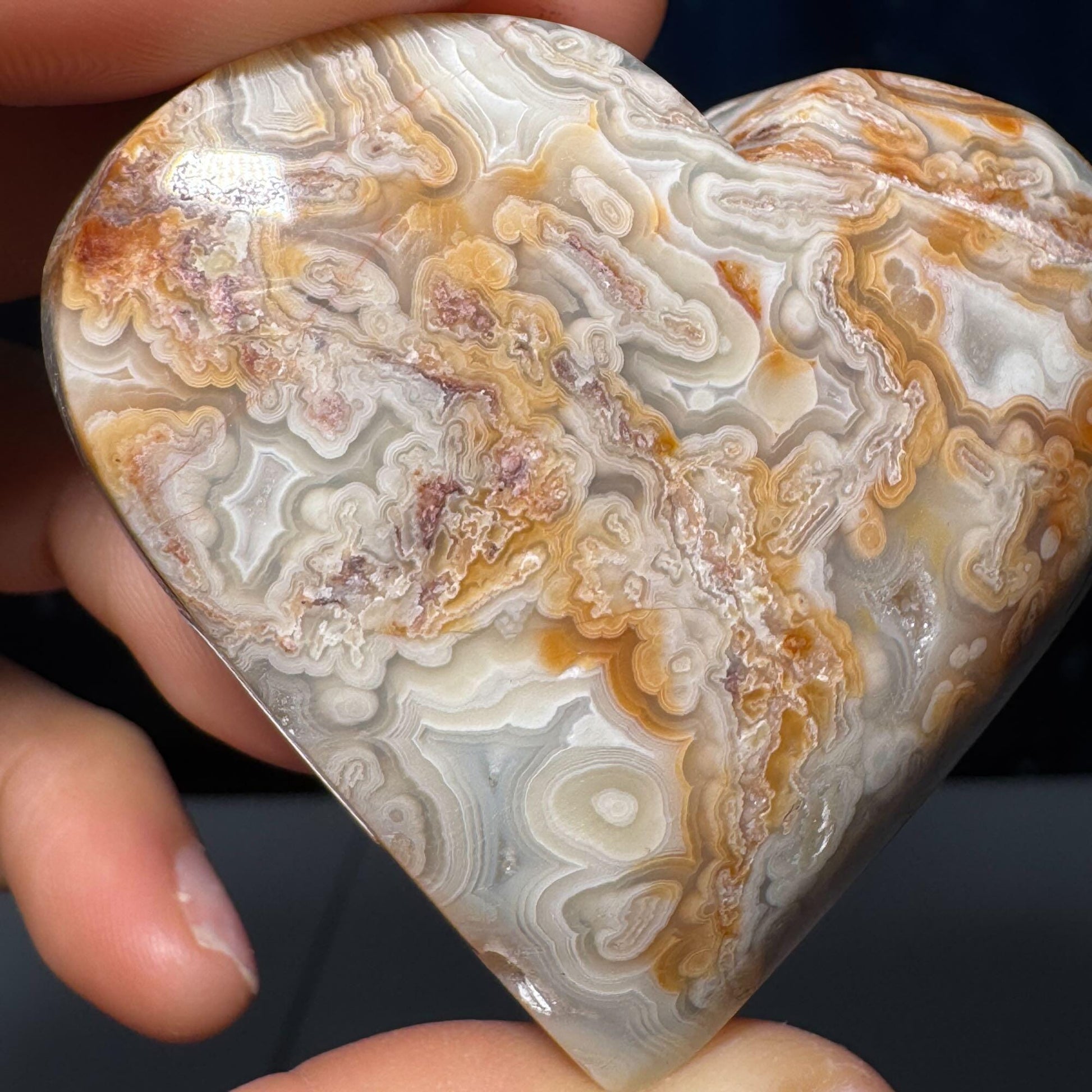 Mexico Crazy Lace Agate heart | 2 1/4" wide | 82 grams | self-standing
