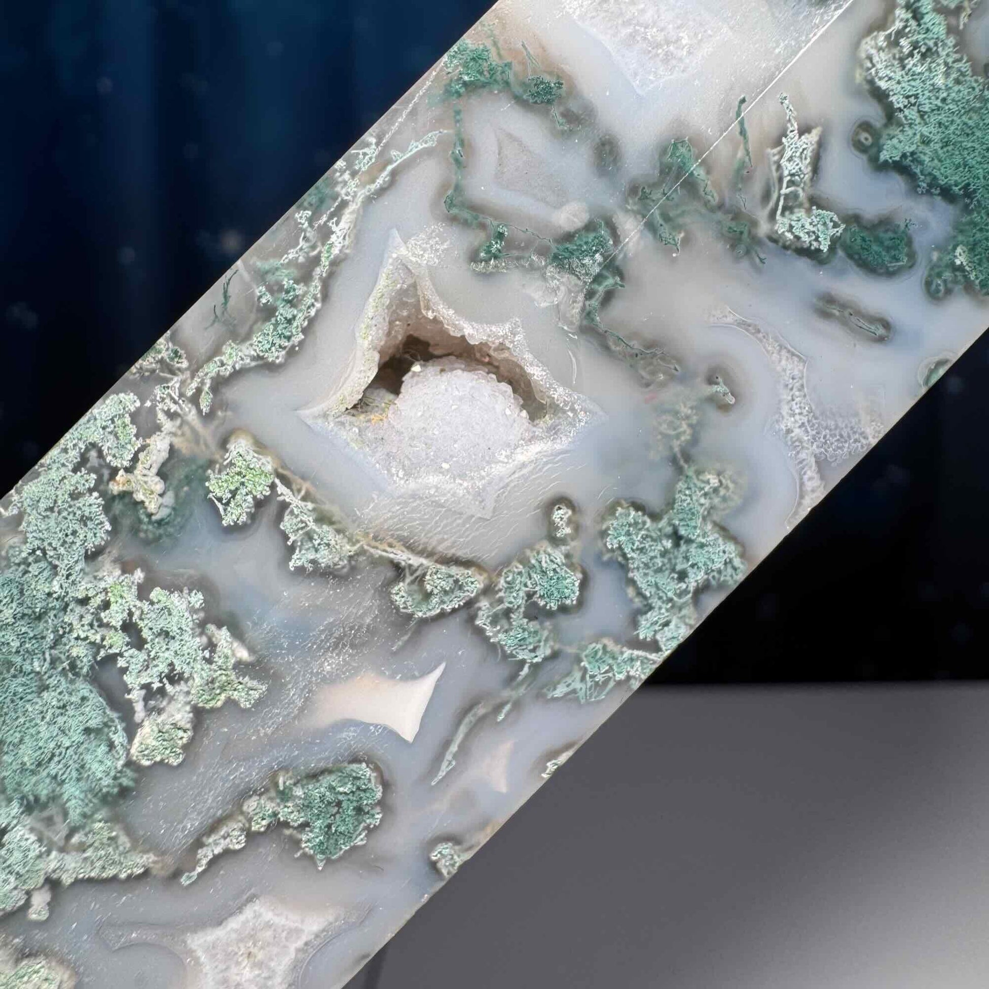 large druzy Moss Agate DT | 8 3/4" long | 519 grams | gorgeous Moss Agate DT | double terminated | green Moss Agate DT