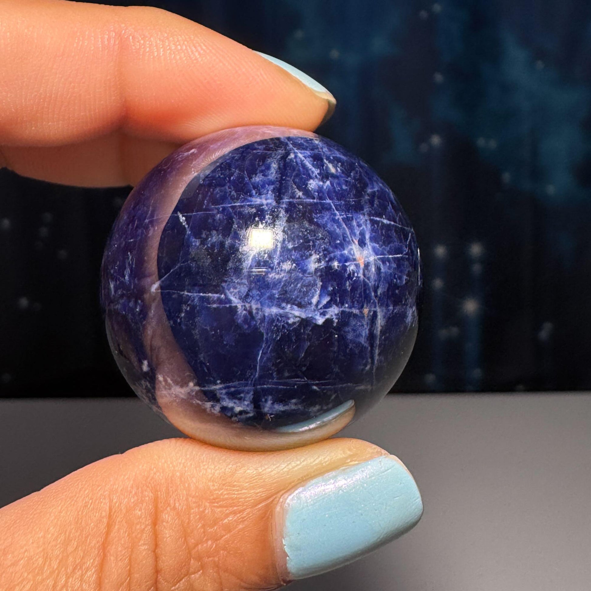 Sodalite sphere | 35mm | 53 grams | stand included