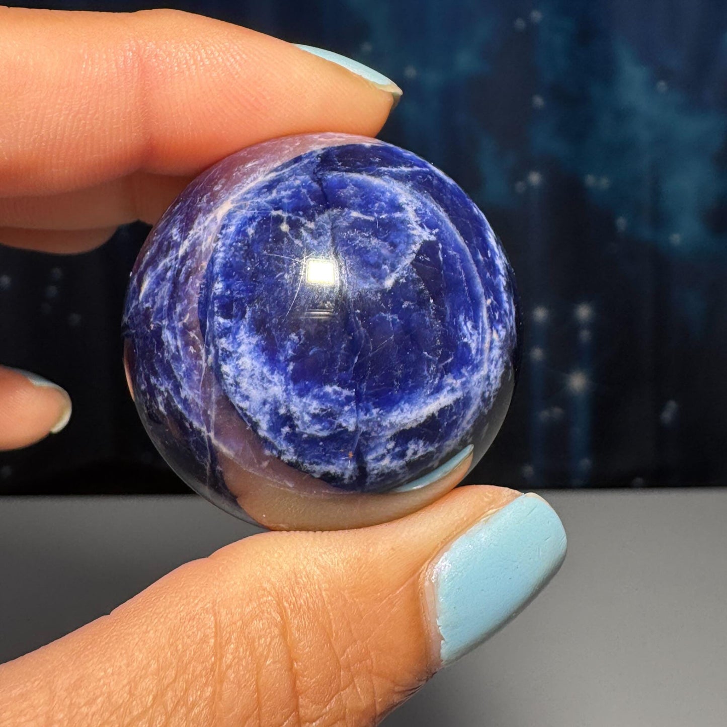 Sodalite sphere | 35mm | 53 grams | stand included
