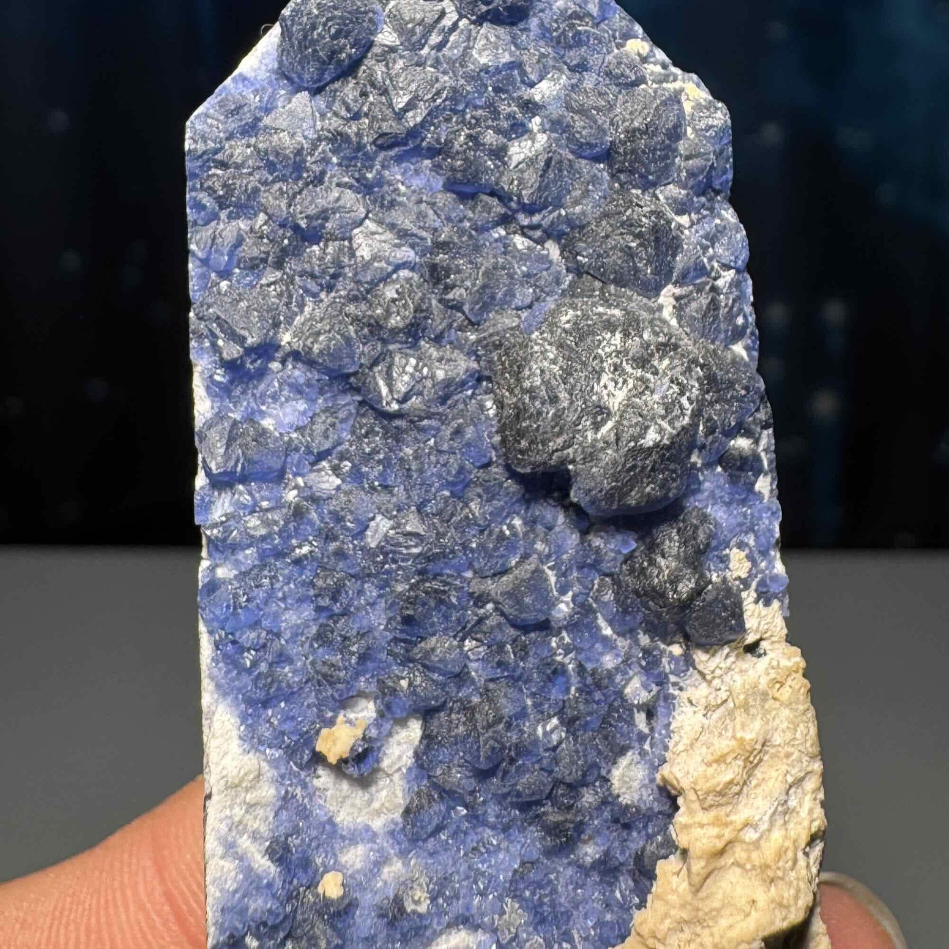 Indigo blue Fluorite raw point | 3 3/4" tall | 104 grams | raw Fluorite