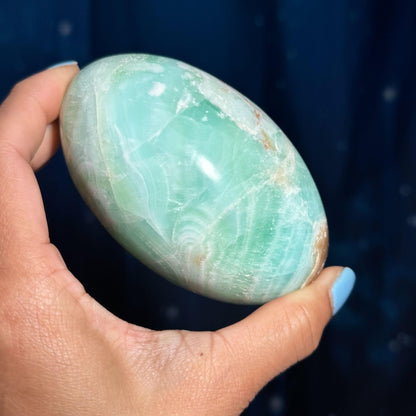 Caribbean Calcite goddess egg | 3 7/8" long | 544 grams | ocean blue | Tucson find | pill shape | ellipsoid