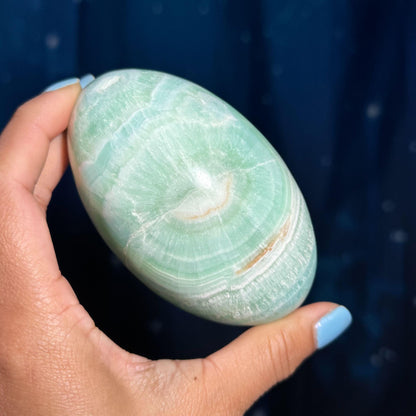 Caribbean Calcite goddess egg | 3 7/8" long | 544 grams | ocean blue | Tucson find | pill shape | ellipsoid