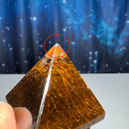 Yellow Tiger's Eye pyramid | 1 1/2" long | 54 grams | Damage Discount | flashy Tiger's Eye