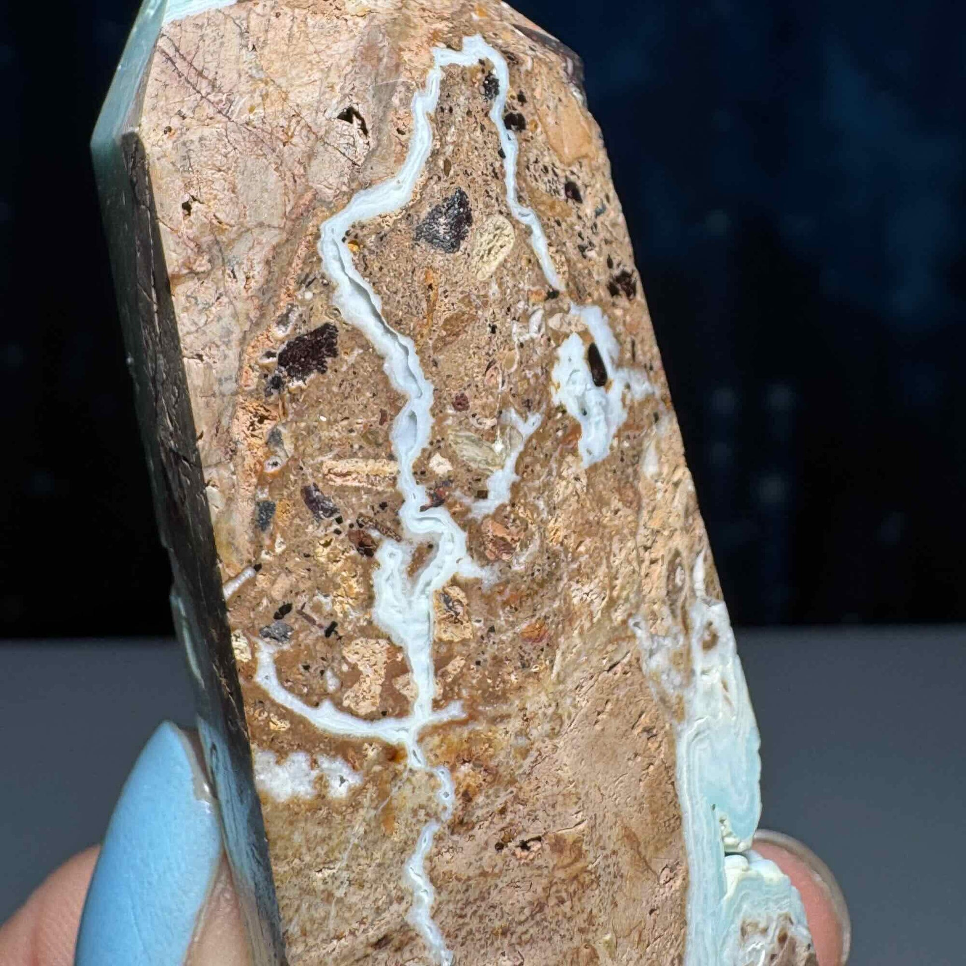 Blue Hemimorphite point | 3 5/8" tall | 130 grams | Damage Discount