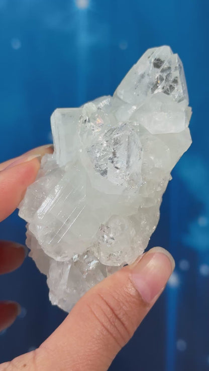Apophyllite with Calcite – 0.153 kg