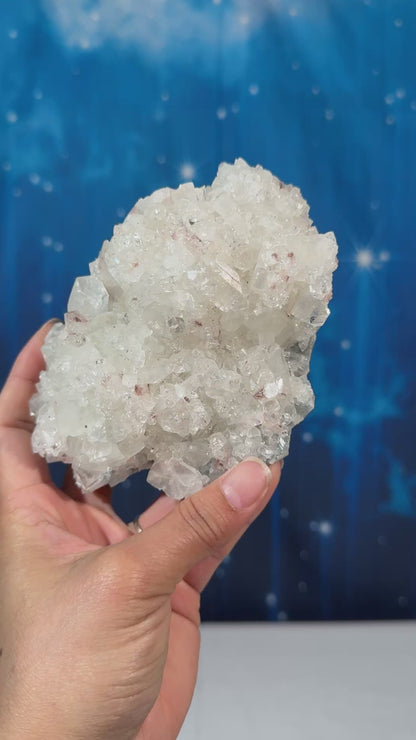 Apophyllite - 0.675 kg
