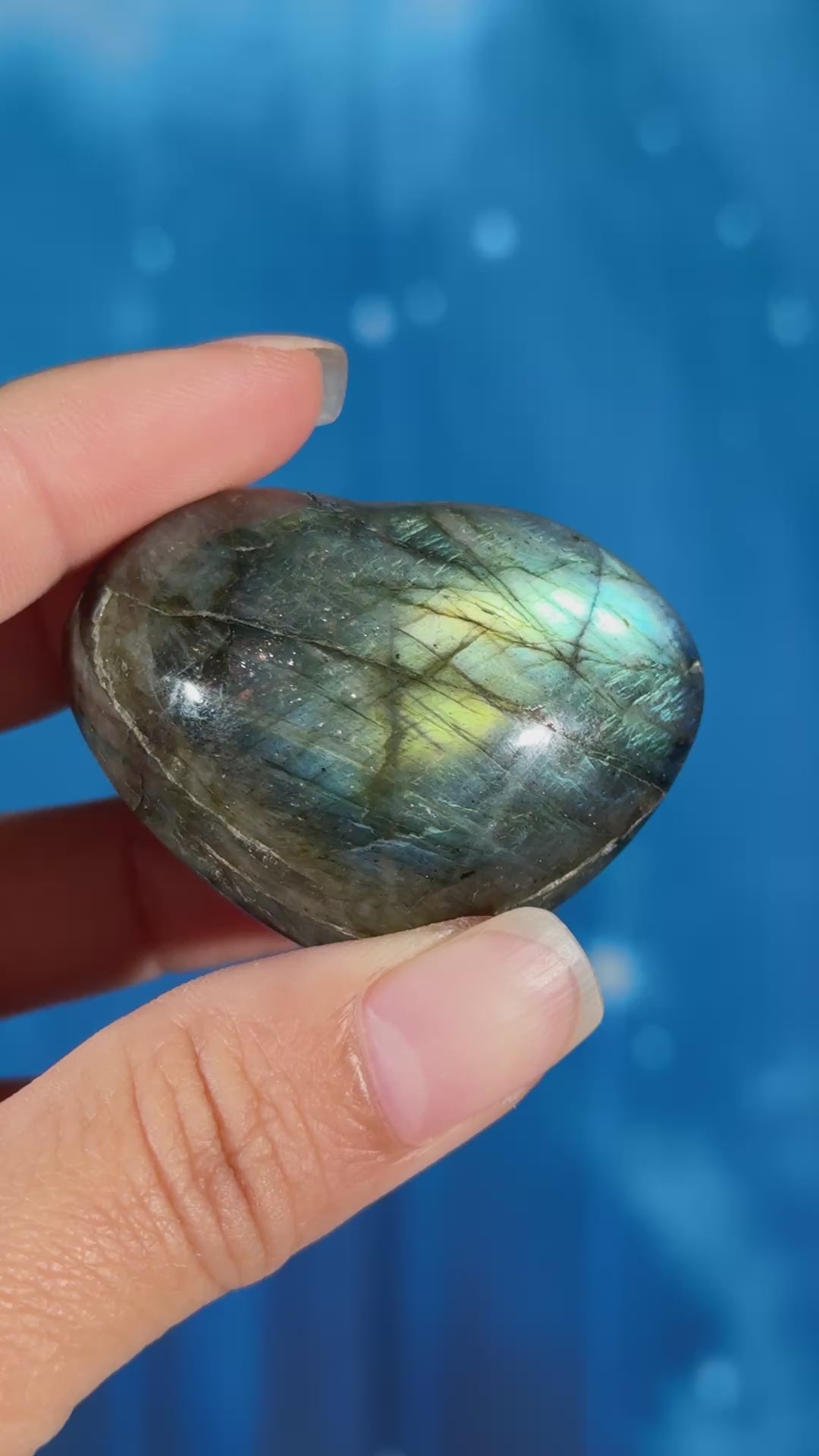 Labradorite Heart – 0.065 kg