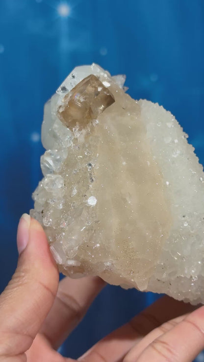 Apophyllite with Calcite – 0.666 kg
