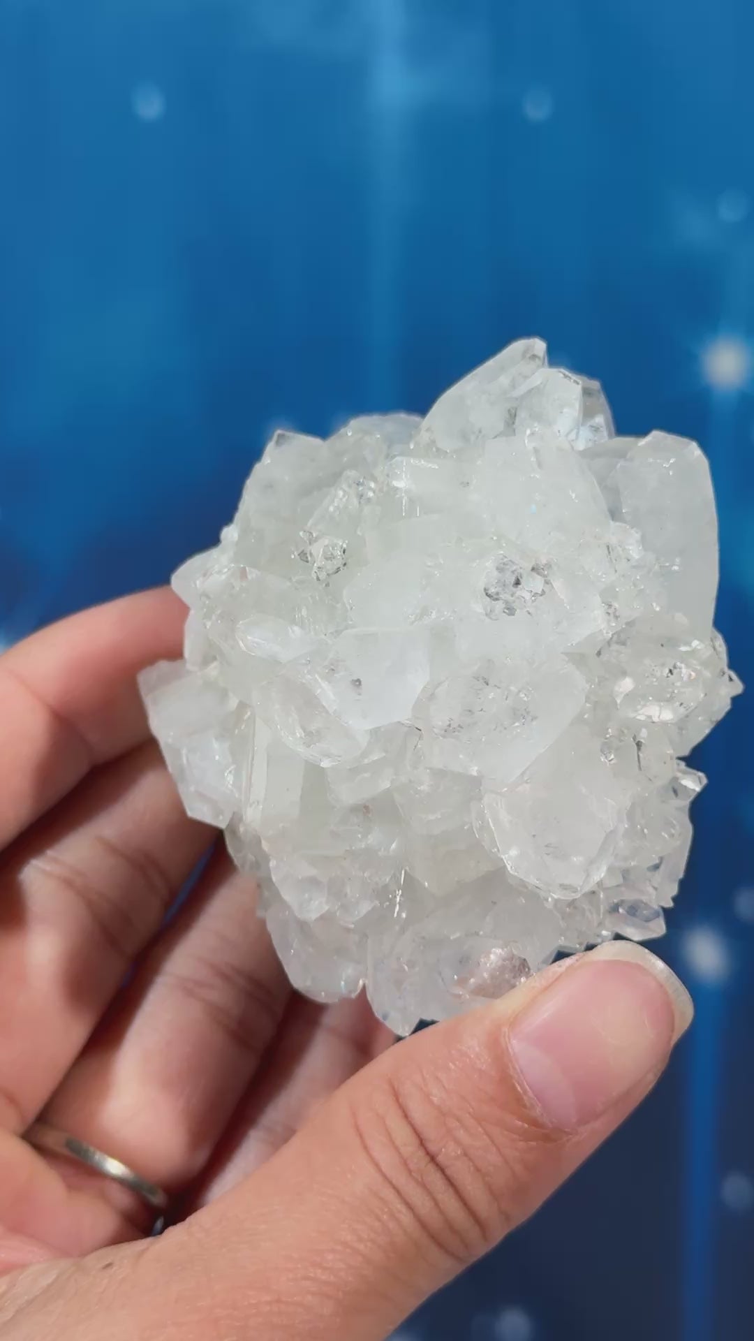Apophyllite – 0.198 kg