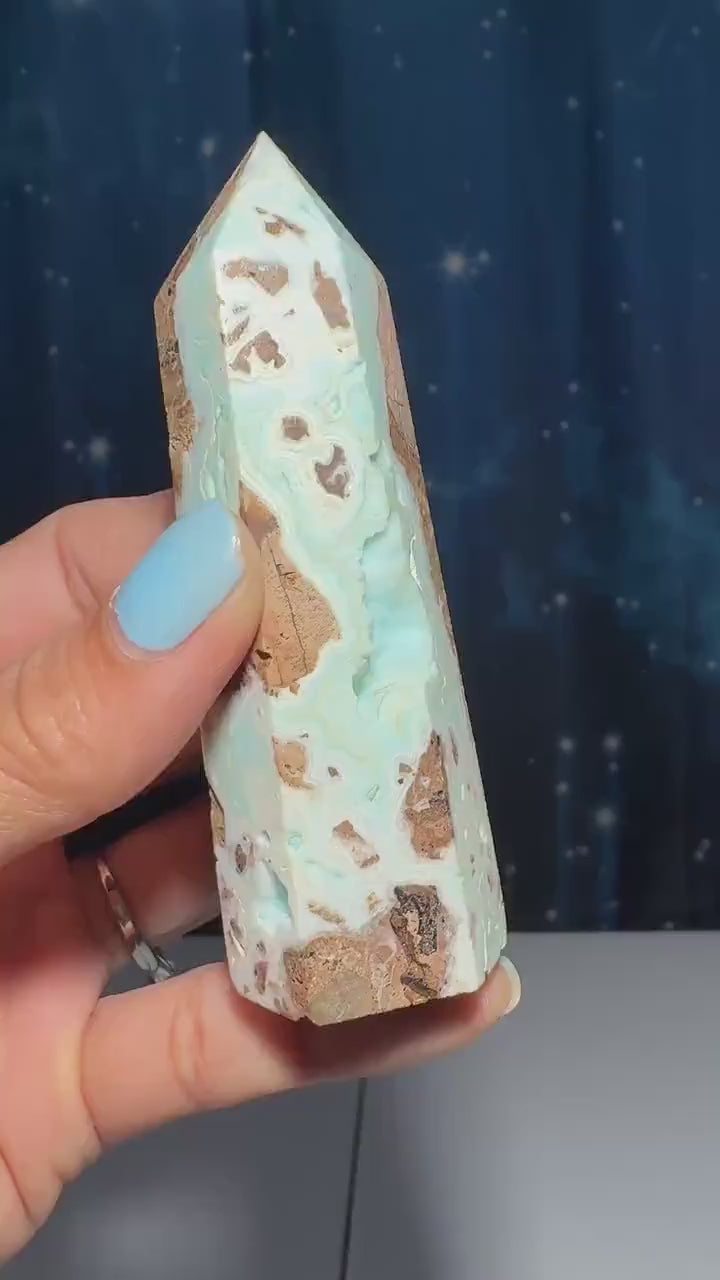 Blue Hemimorphite point | 3 5/8" tall | 130 grams | Damage Discount