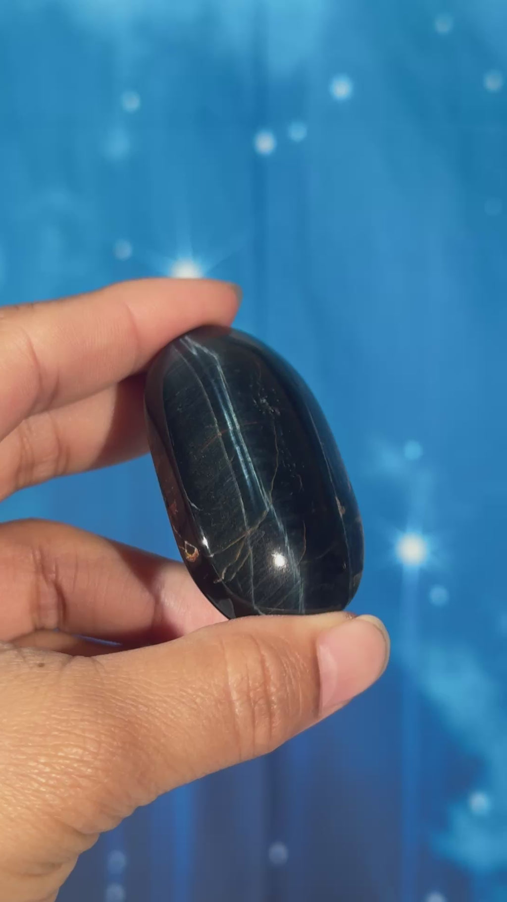 Blue Tiger's Eye Palmstone – 0.054 kg