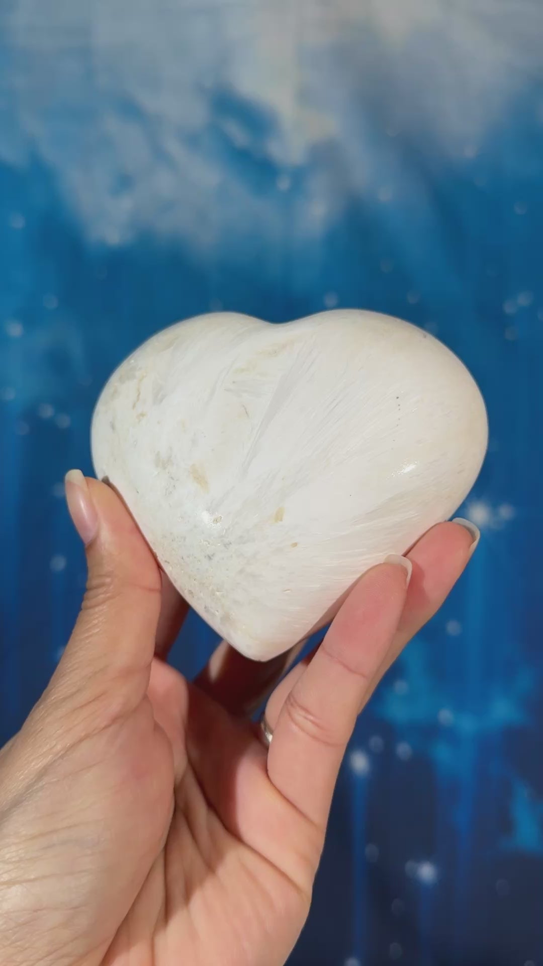Scolecite Heart – 0.454 kg