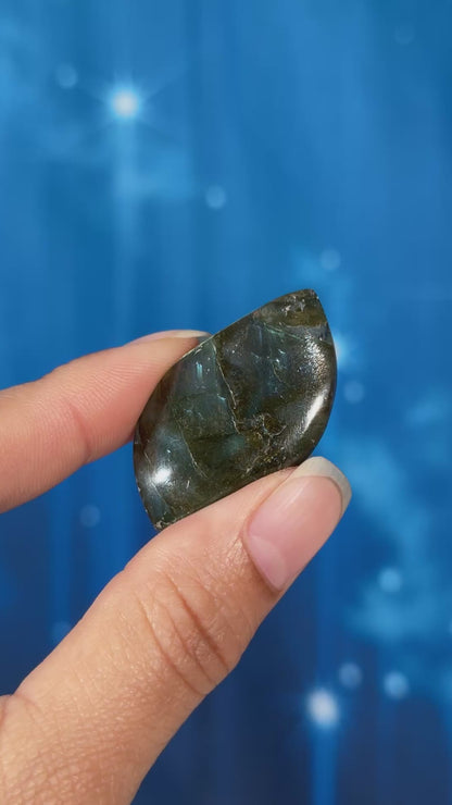 Labradorite Cabochon – Pre-Drilled • 9 grams