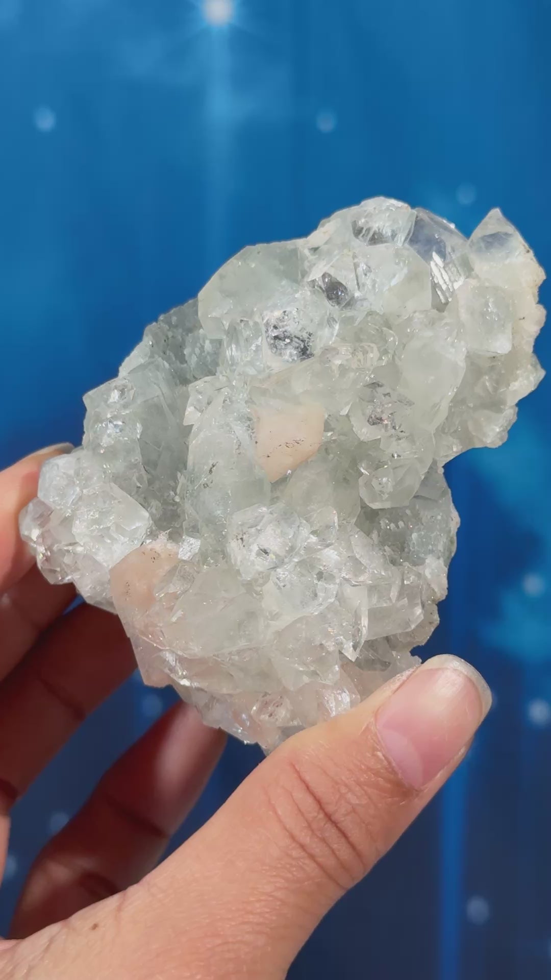 Apophyllite with Stilbite, Heulandite, & Chalcedony – 0.176 kg